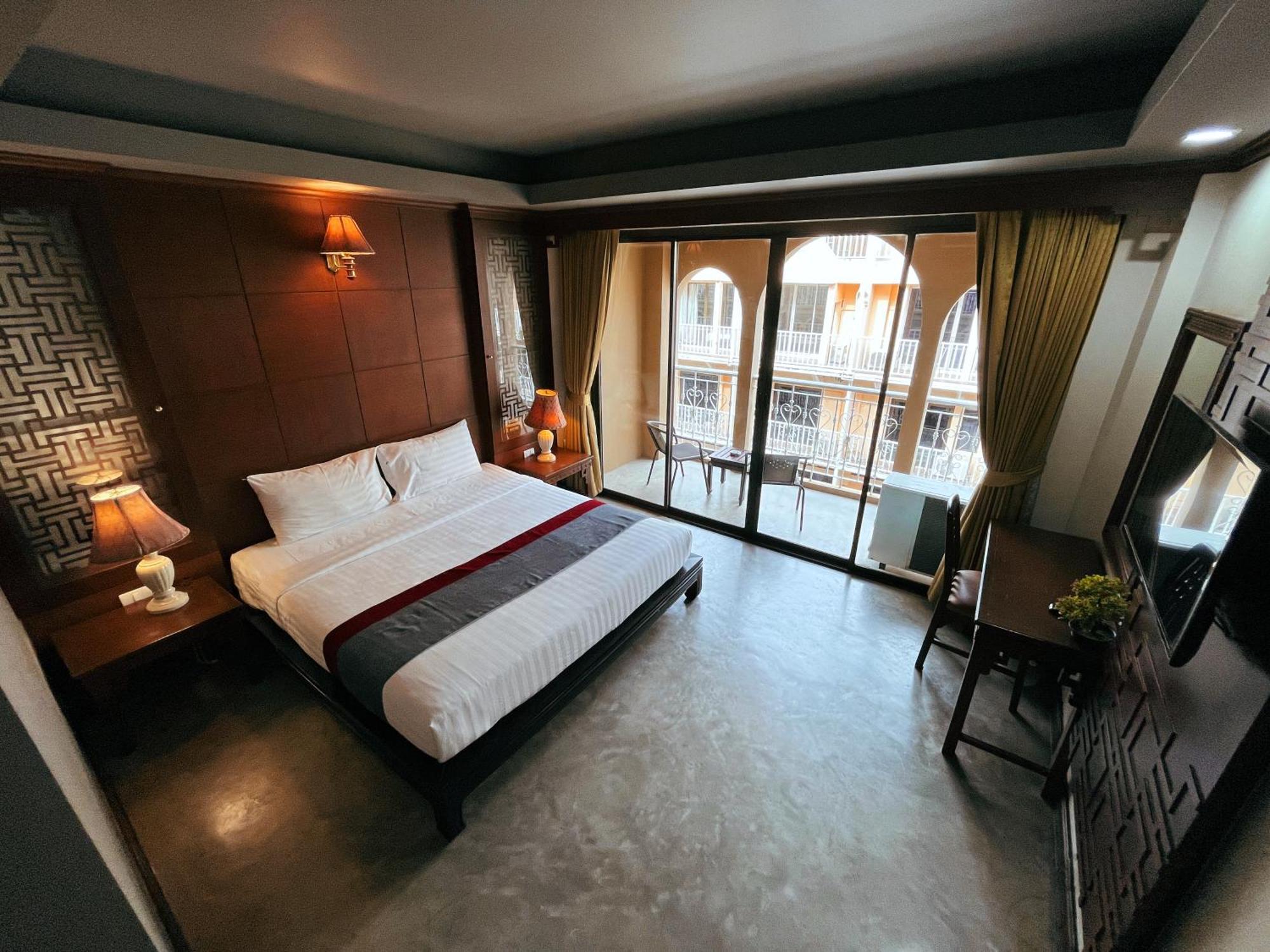Grand Orlov Apart Hotel Patong Екстер'єр фото